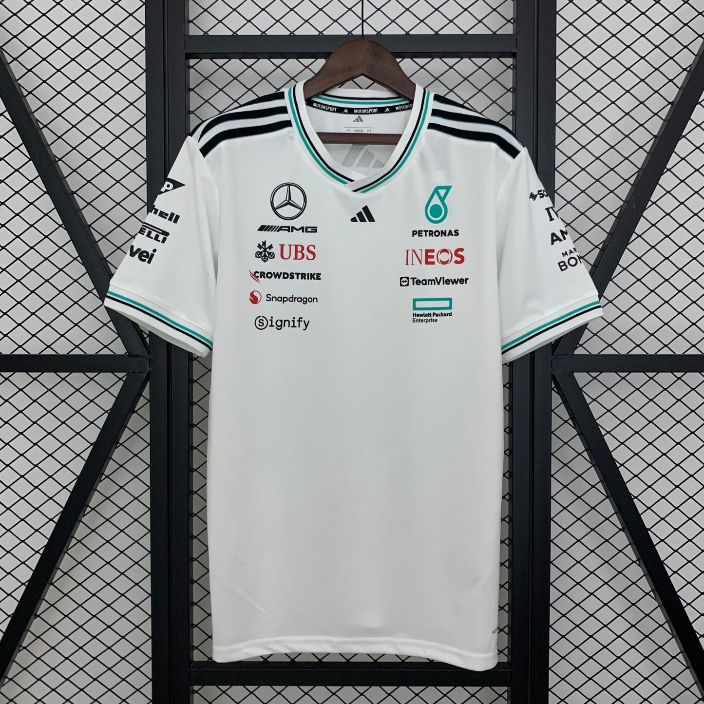 Team Driver T-Shirt Jersey 2026 Mercedes-AMG Petronas Formula 1 Team-4